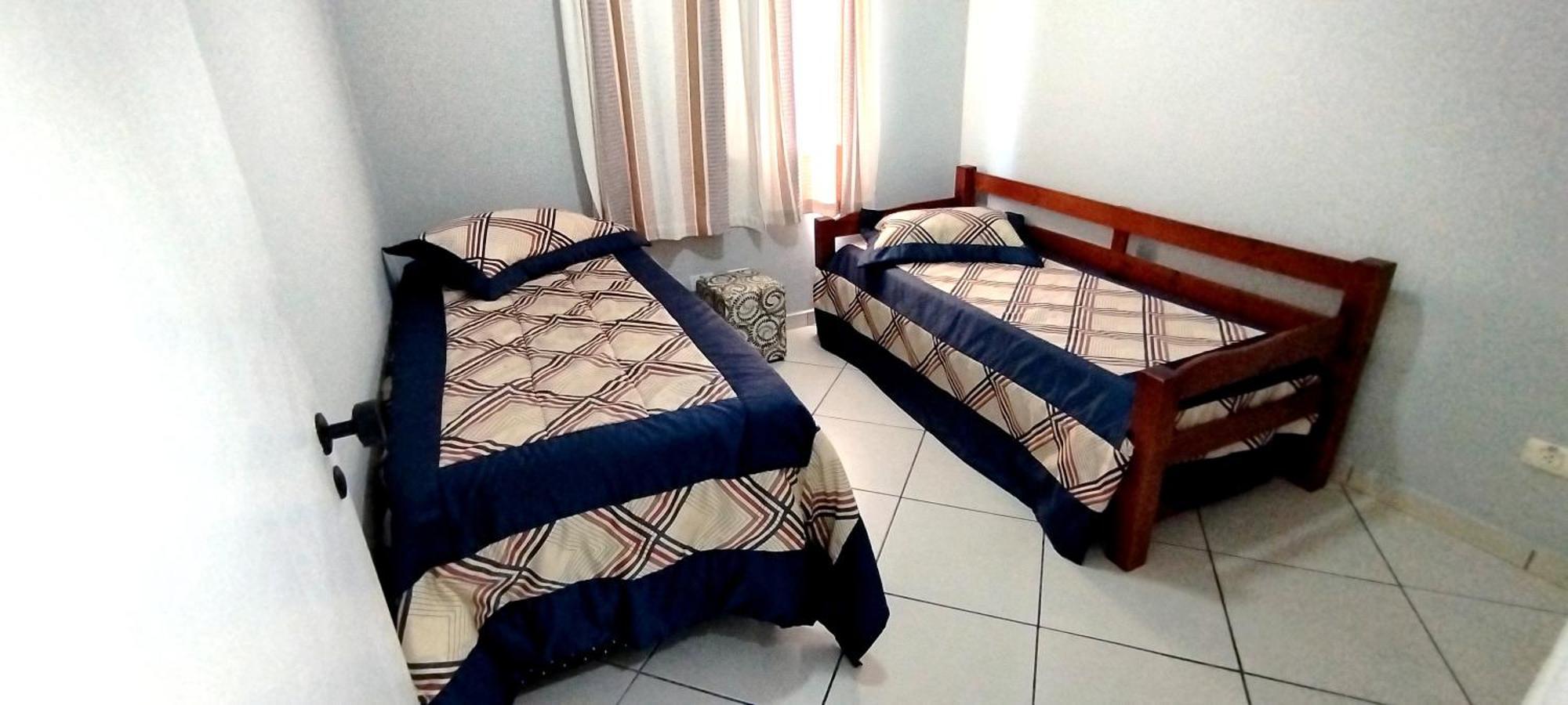 Apartamento - Praia Das Asturias Гуаружа Экстерьер фото